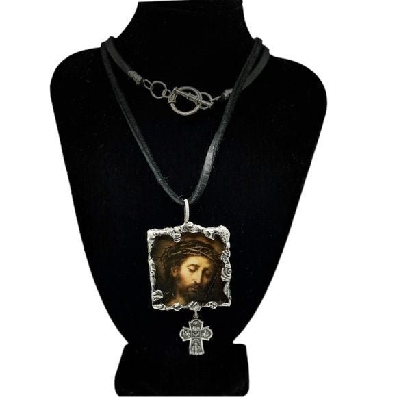 Tiny Glass Canvas Pendant of Suffering Christ & Vintage Religious 4 Silver Charm