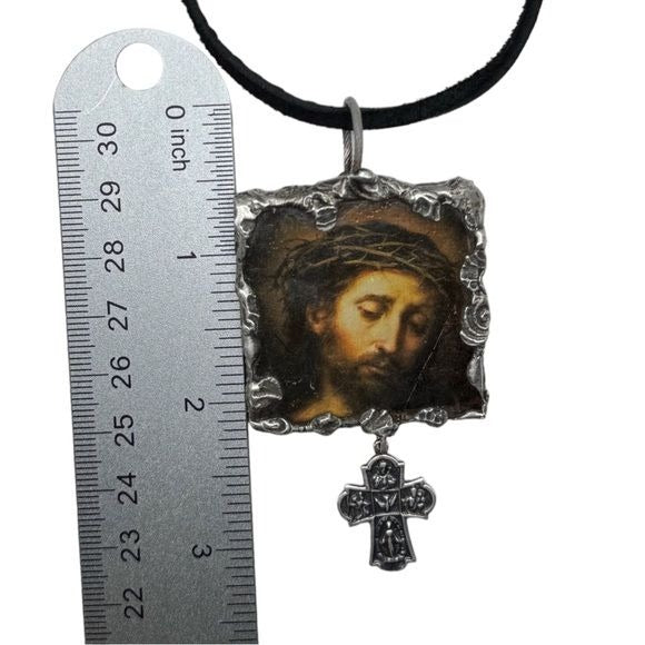 Tiny Glass Canvas Pendant of Suffering Christ & Vintage Religious 4 Silver Charm