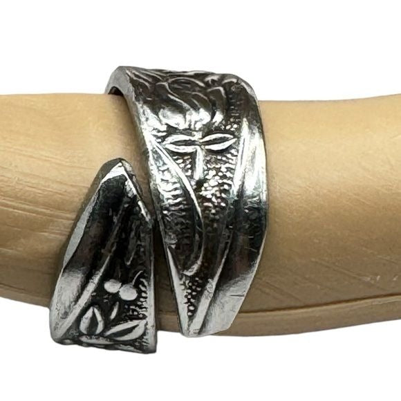 Stainless Steel Spoon Ring Made from Vintage Japan National Flatware Size 7