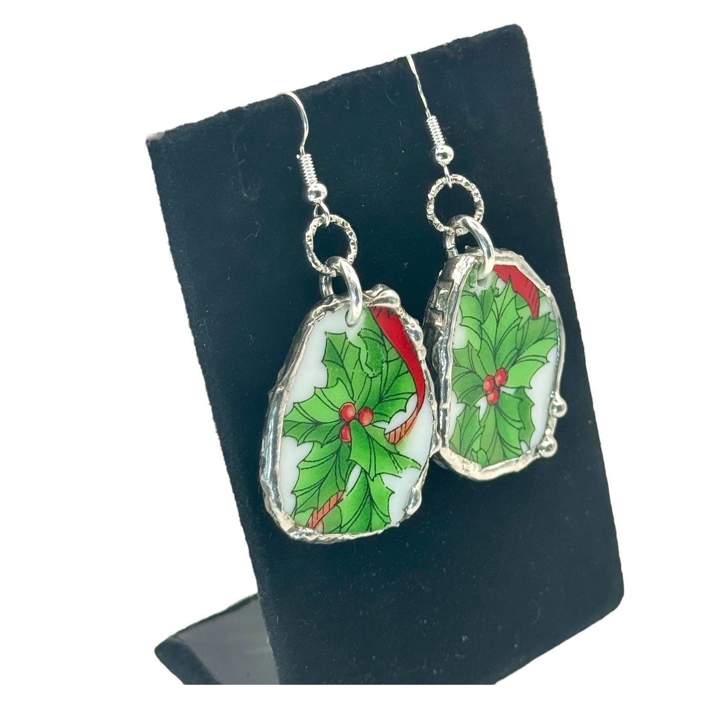 Artisan Broken China 925 Silver Earrings With Holly Design & Silver Caging