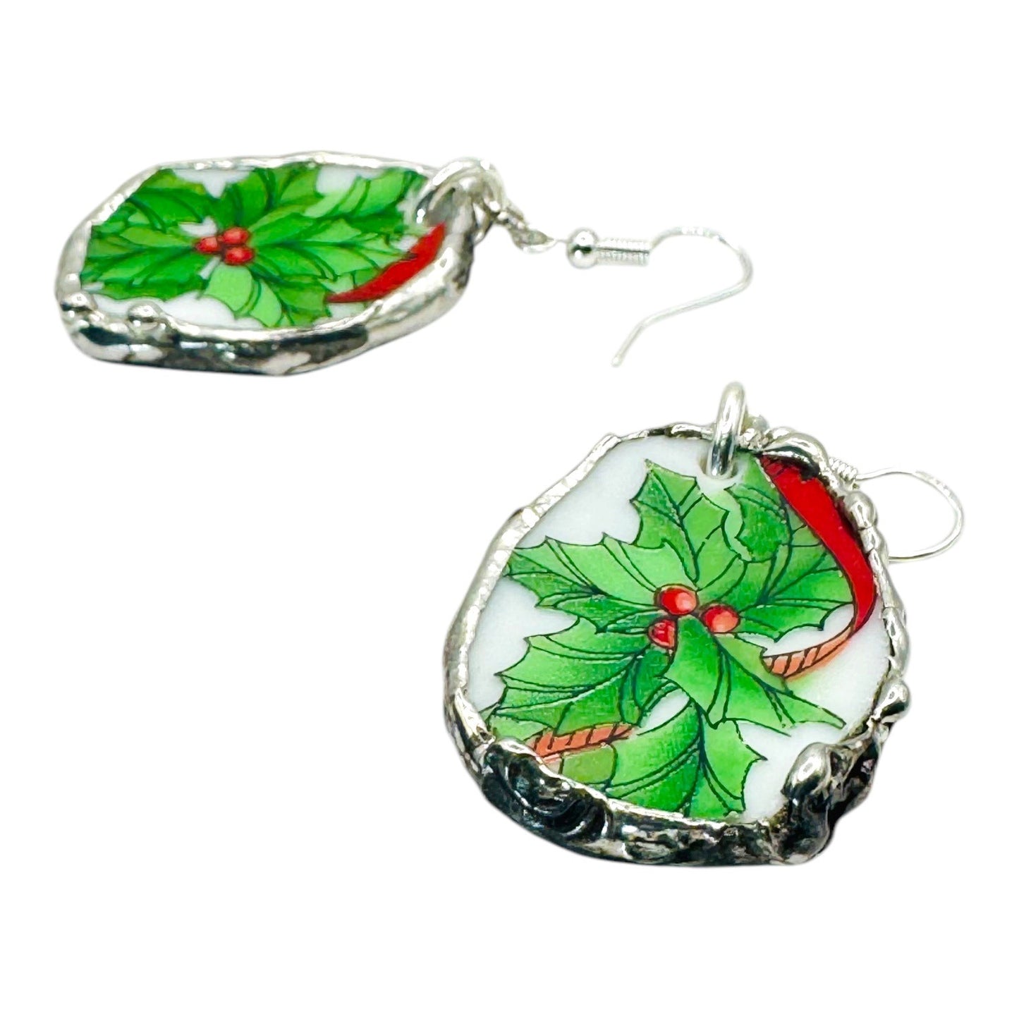 Artisan Broken China 925 Silver Earrings With Holly Design & Silver Caging