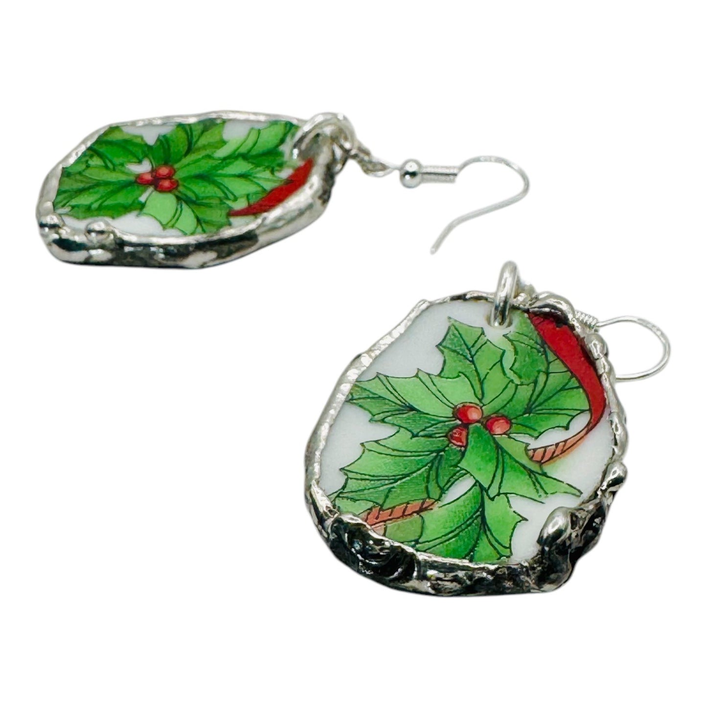 Artisan Broken China 925 Silver Earrings With Holly Design & Silver Caging