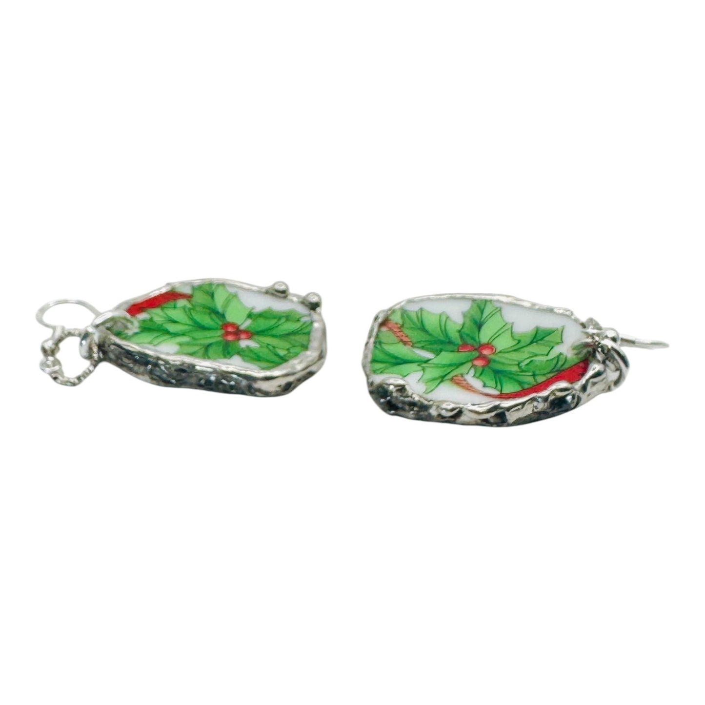 Artisan Broken China 925 Silver Earrings With Holly Design & Silver Caging