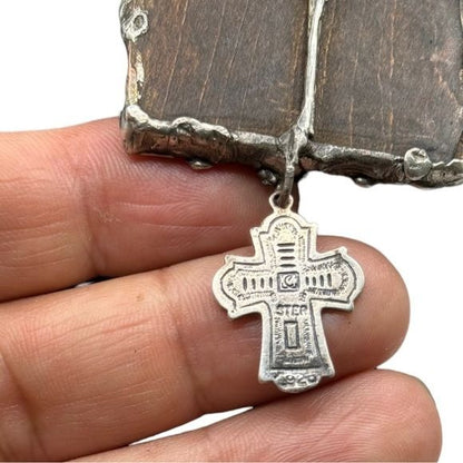 Tiny Glass Canvas Pendant of Suffering Christ & Vintage Religious 4 Silver Charm