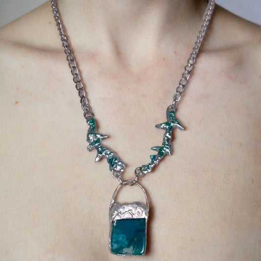 Natural Free Form Moss Agate Pendant & Brutalist Silver-Blend Metalwork Thorn Necklace