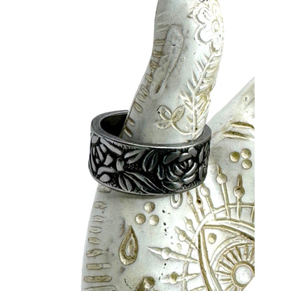 Stainless Steel Spoon Ring with Antique Roses Size 7