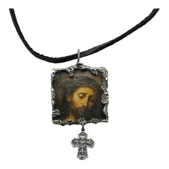 Tiny Glass Canvas Pendant of Suffering Christ & Vintage Religious 4 Silver Charm