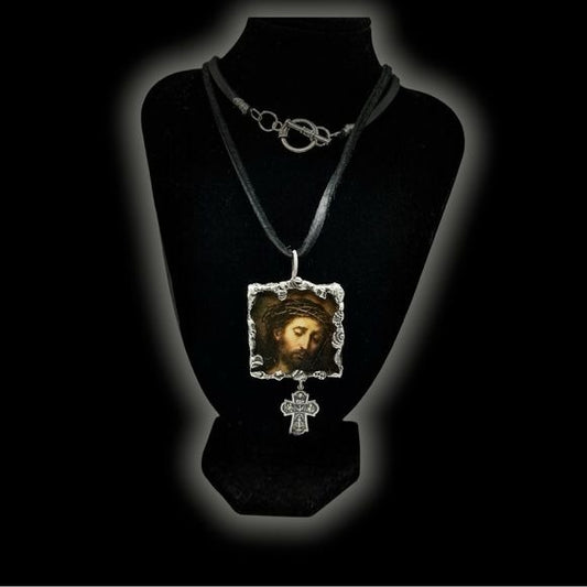 Tiny Glass Canvas Pendant of Suffering Christ & Vintage Religious 4 Silver Charm