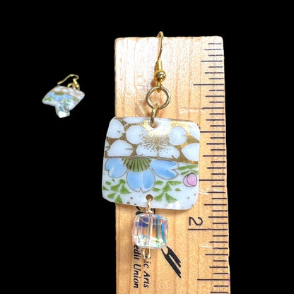 Broken China Pendant Necklace With Gold Tone Chain & Crystal Bead